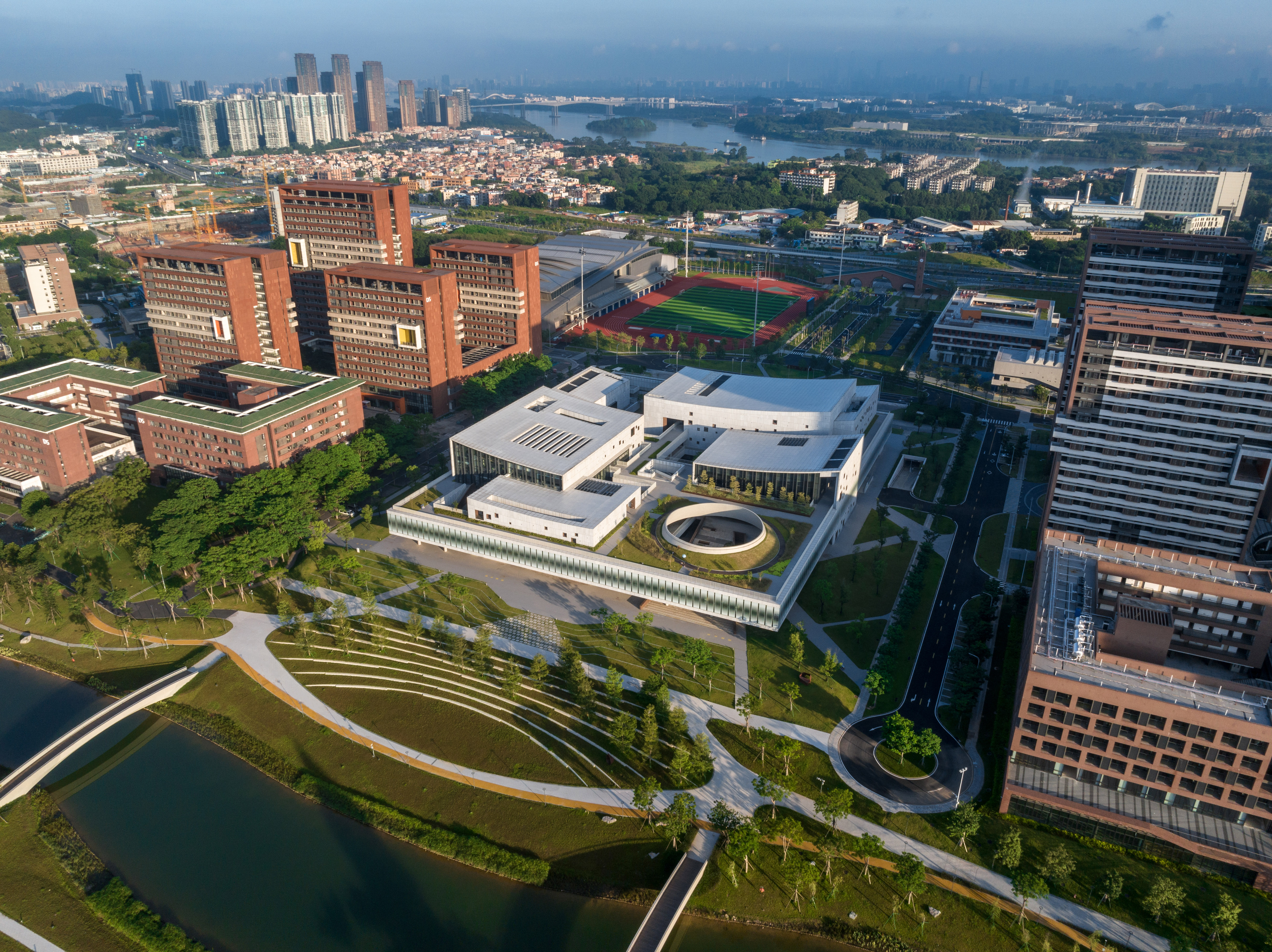 华南理工大学广州国际校区，E5文化活动中心 / 华工设计院-0