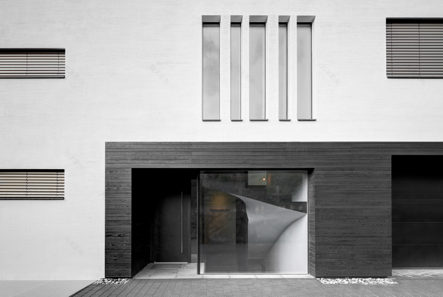 多功能公司建筑与住宅公寓一体化设计-14