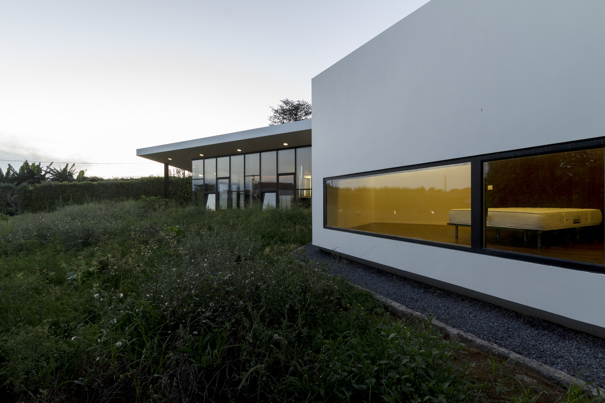 葡萄牙罗斯托现代别墅,M-Arquitectos 设计-19