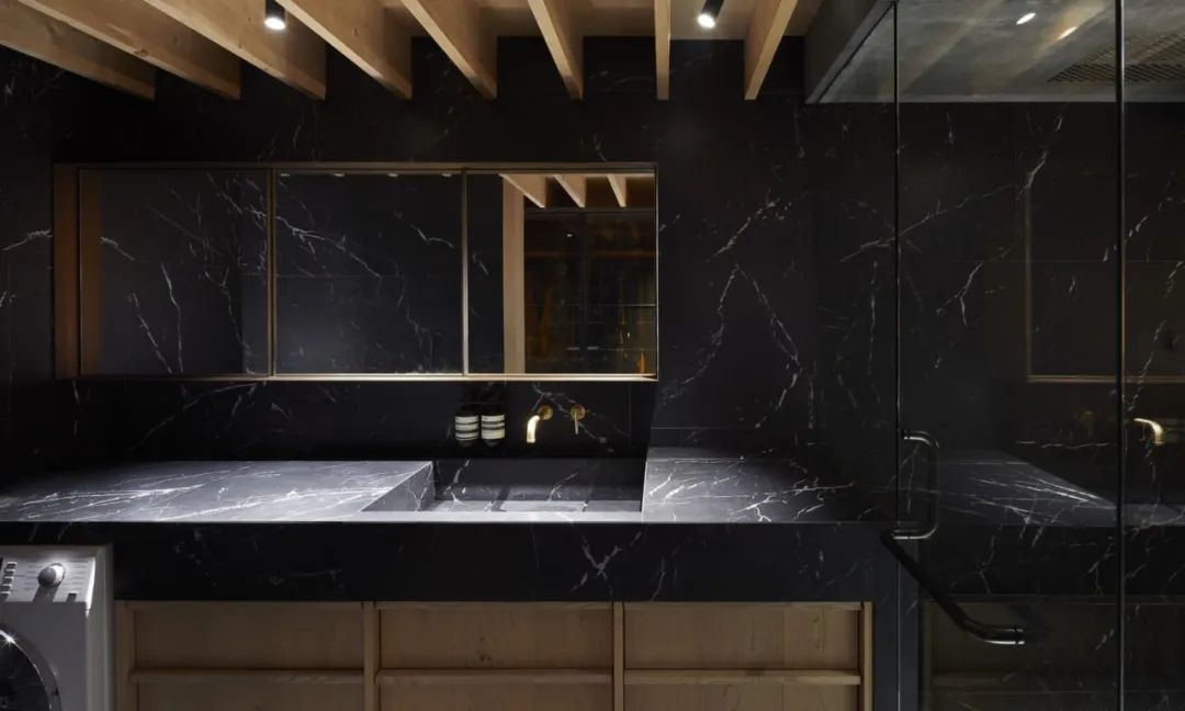 东京混凝土洞穴·极简主义私人住宅丨日本东京丨Suppose Design Office-32