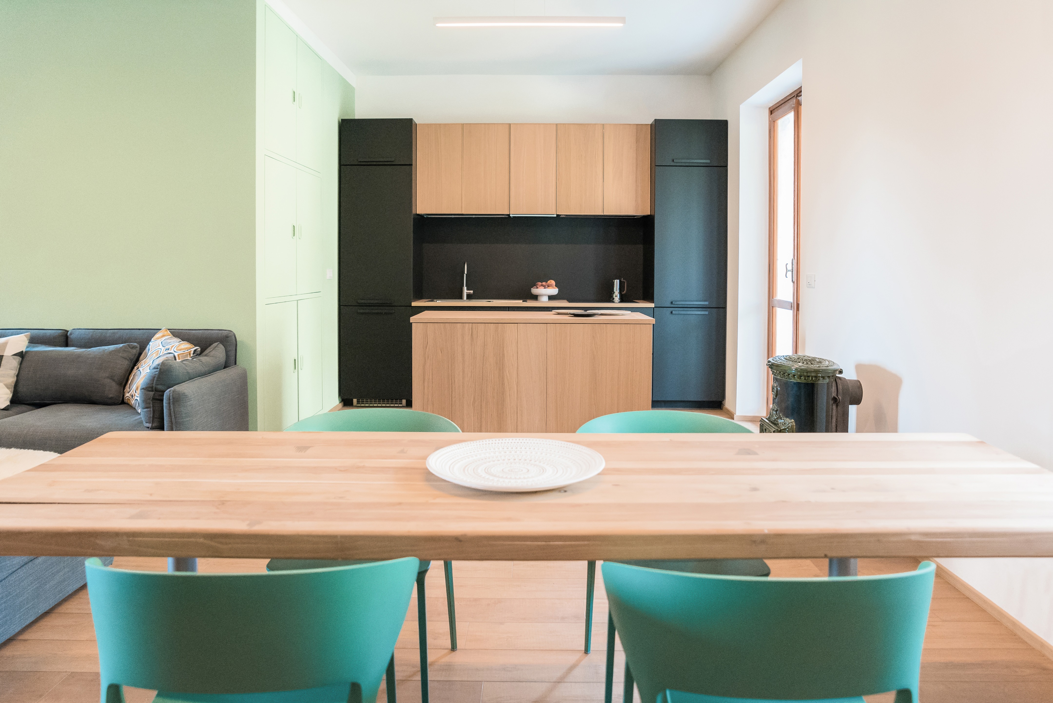 乡间别墅的和谐重生 | 绿意与自然共融的室内设计-9