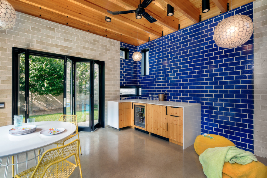 美国匹兹堡“南侧庭院房屋” | 泳池凉亭与多功能景观空间-15