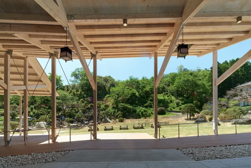 KANAHEBISUI Shrine Gaien SandoTerrace-20