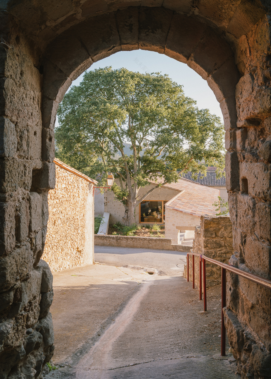 圣伊莱尔村重建项目丨法国-45