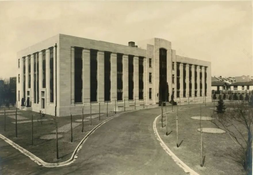 项目|功能重载,医脉传承——雷士德医学院修缮工程-16