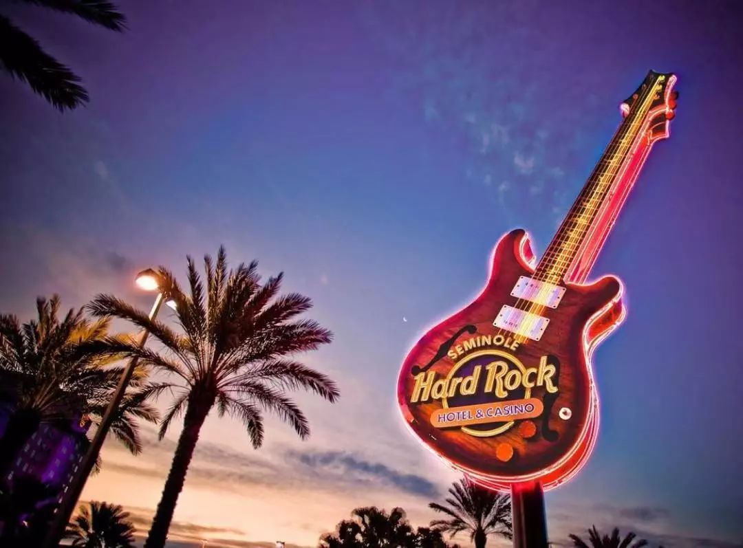 全球独一无二的吉他酒店,音乐与设计的完美融合-5