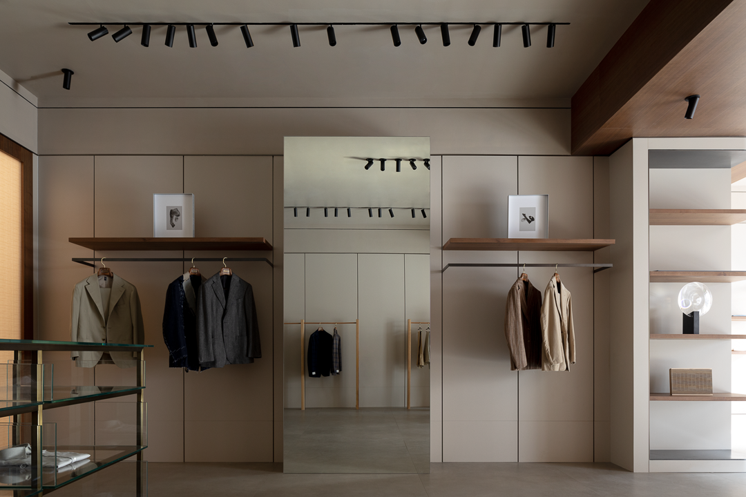 回归气质 · 上海 WM Studio 现代男装店设计丨中国上海丨shankou architecture-13