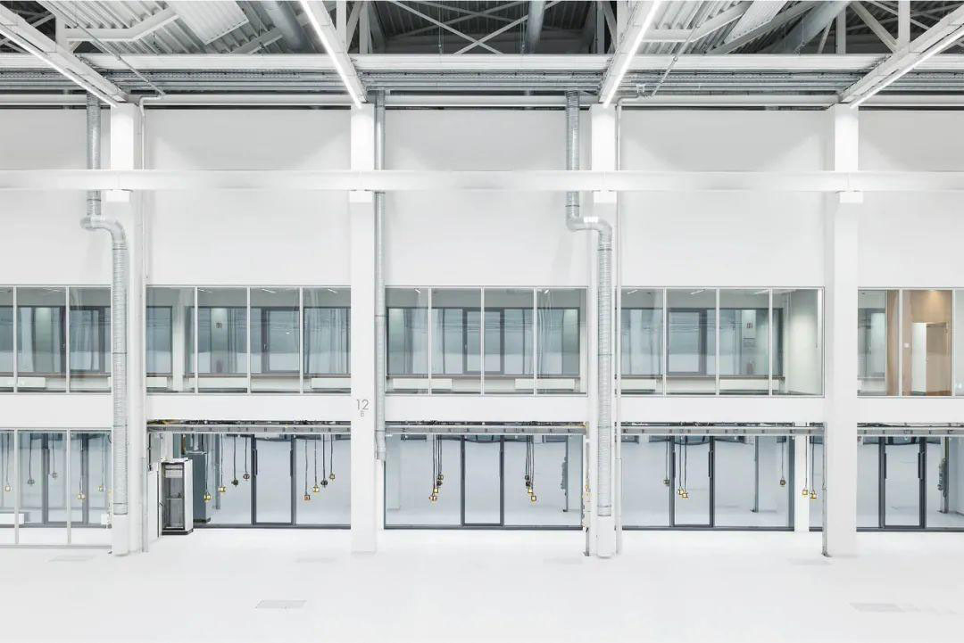 德国下一代汽车技术主动研发型工厂-20