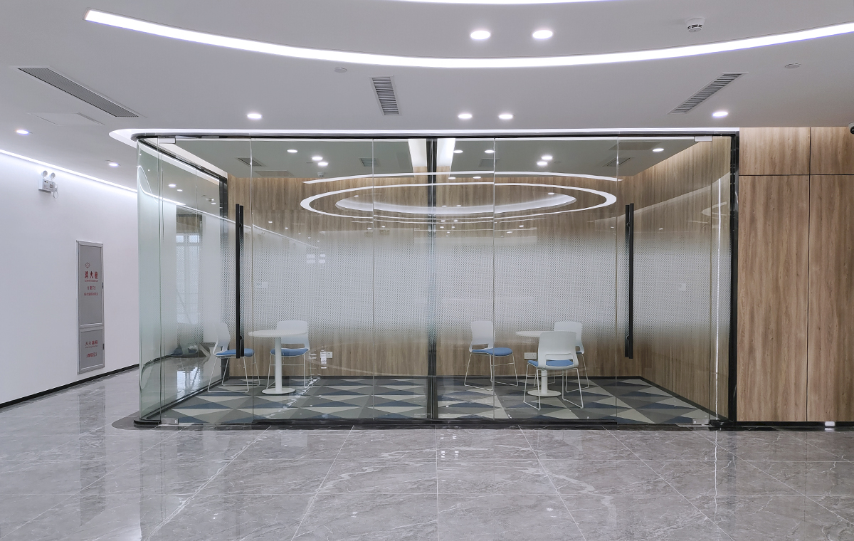 中交一航局简约明亮新办公空间设计-5