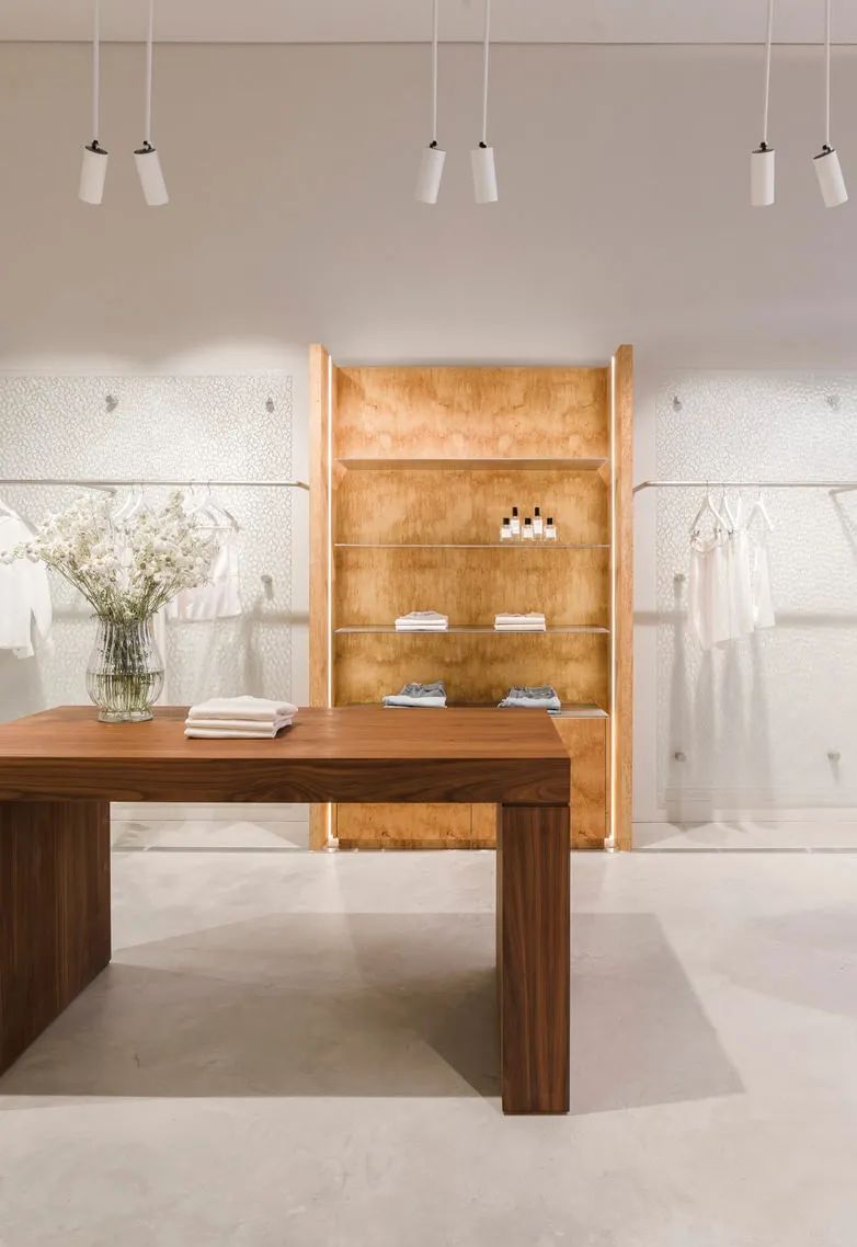 布里斯班 Viktoria & Woods 女装店设计丨澳大利亚布里斯班-9