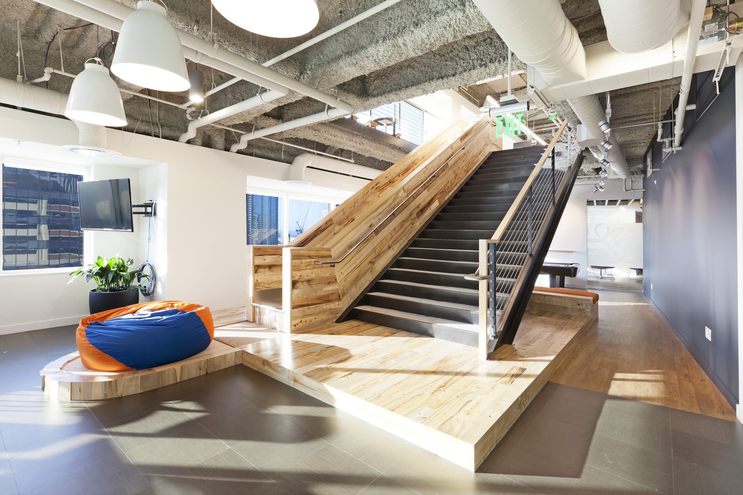 Confidential High-Tech Client -9