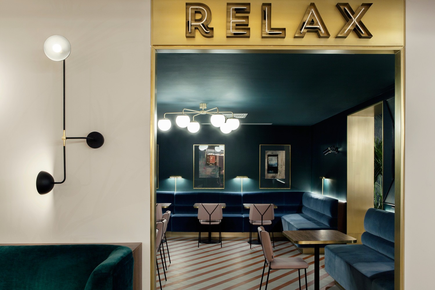 都柏林亚历克斯酒店,个性化定制空间,传统与现代交融-3