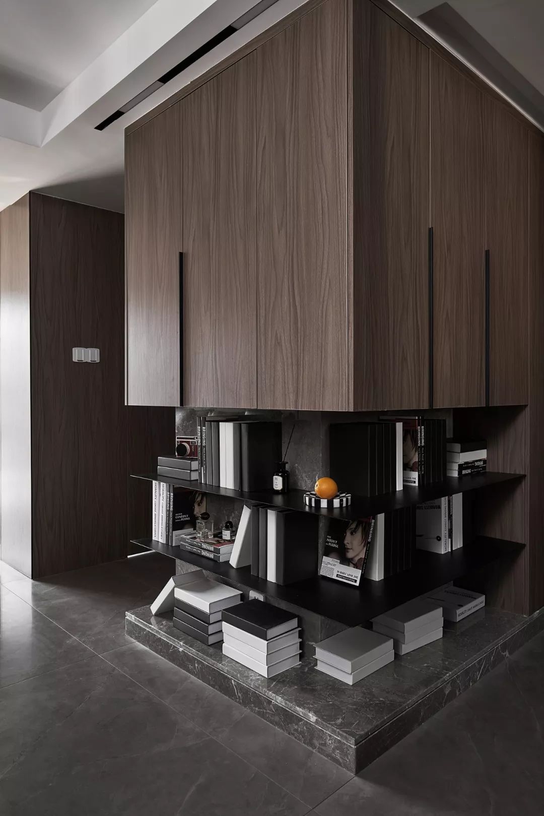 160㎡意式极简风私宅-4