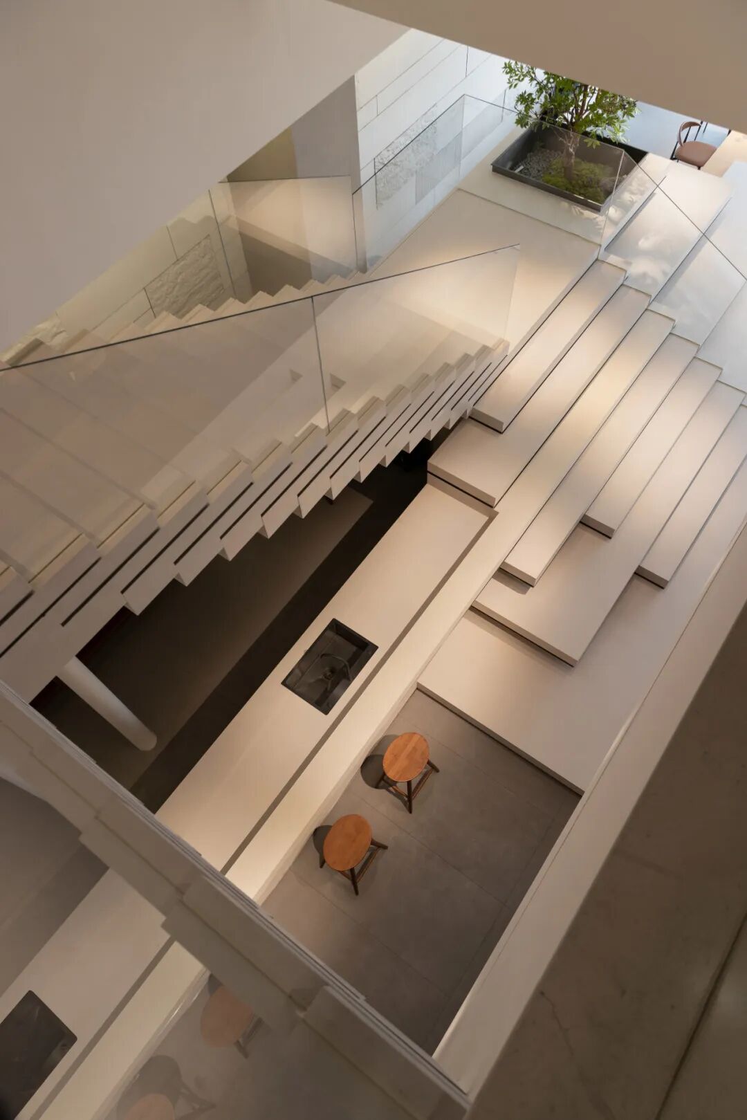 BDSD设计首发|1000m²高端家居展厅，跨越时空与风格的艺术之旅!-19