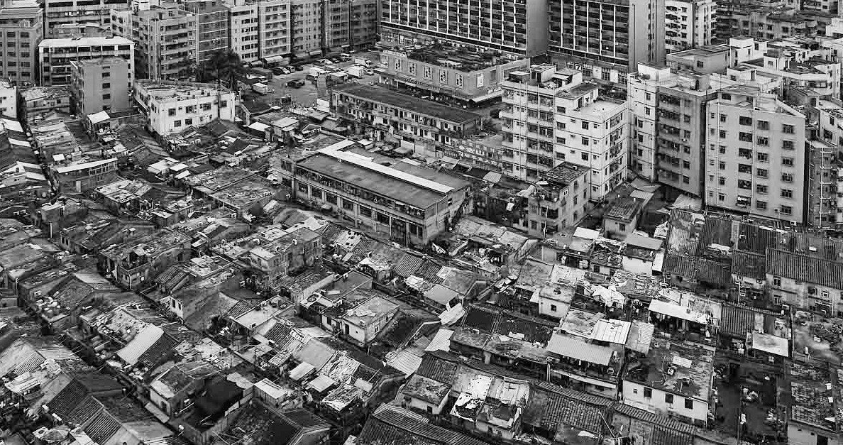 嘈杂基地环境下如何设计出清雅的办公空间？这个项目给你最好的答案-1