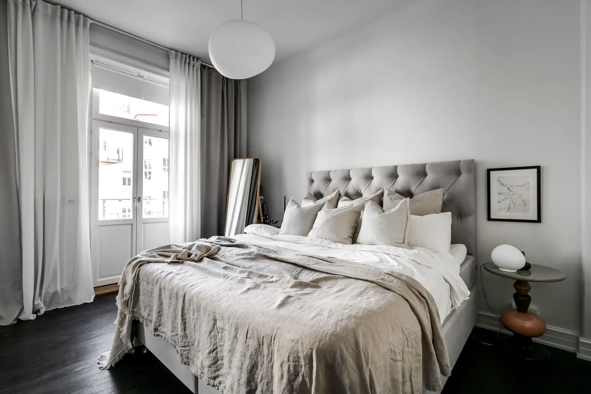 瑞典斯德哥尔摩 50m2 灰调一居的现代魅力-12