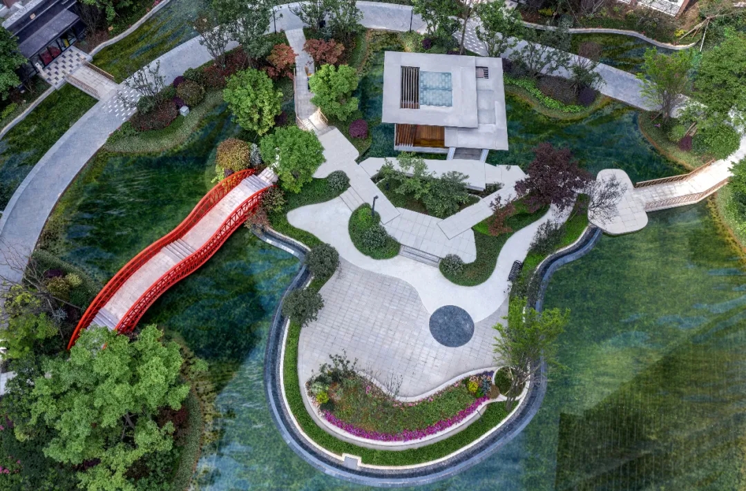 成都中国铁建西派泊玥住宅景观-9