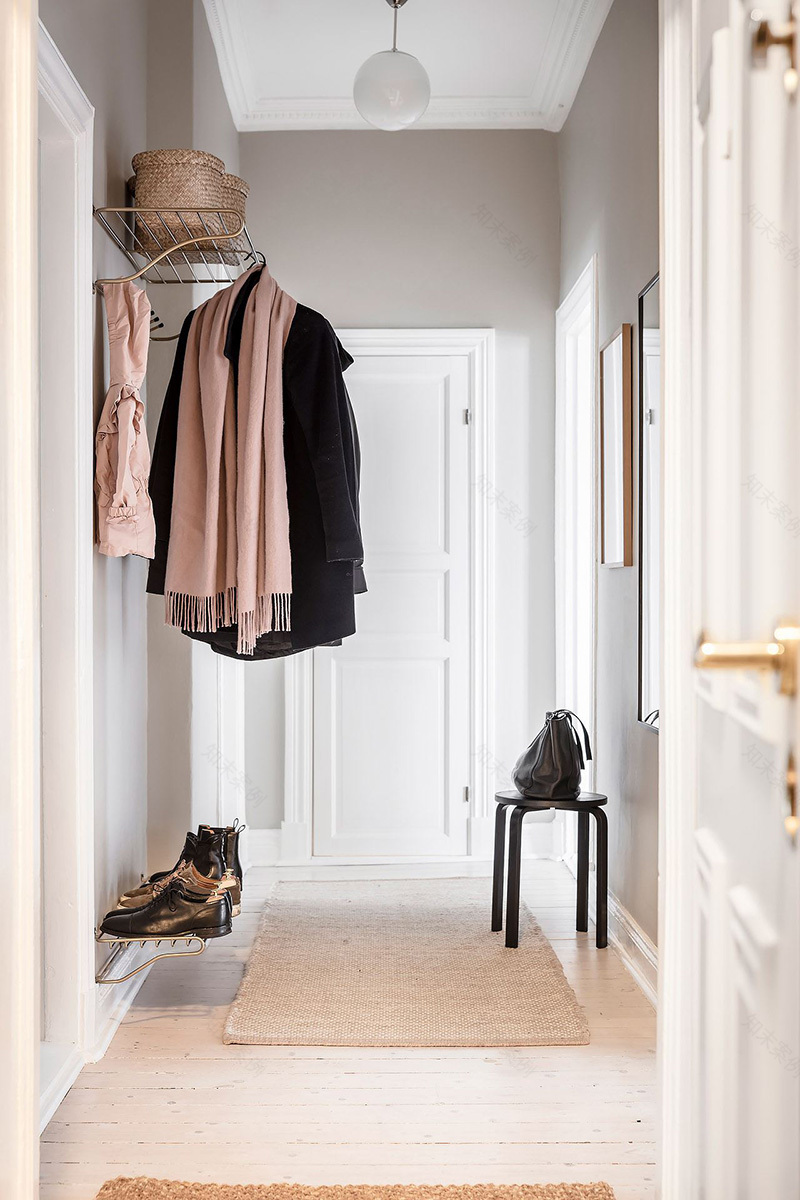 哥德堡鼓舞人心的宽敞米色公寓-35