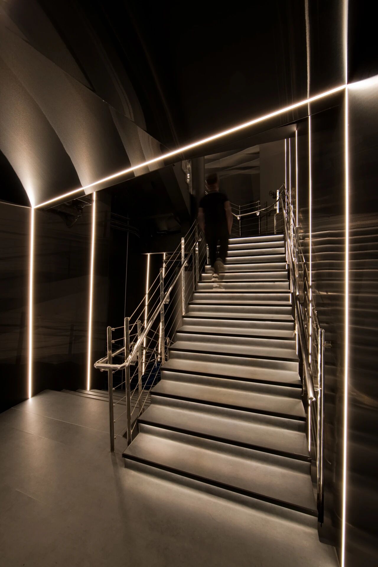 香港潮流音乐节(注:TIDES在特定语境下可能是香港潮流音乐节的英文表述,若有其他特定含义,需结合更多背景信息确定) 丨中国香港丨泛纳设计集团 PANORAMA Design Group-15