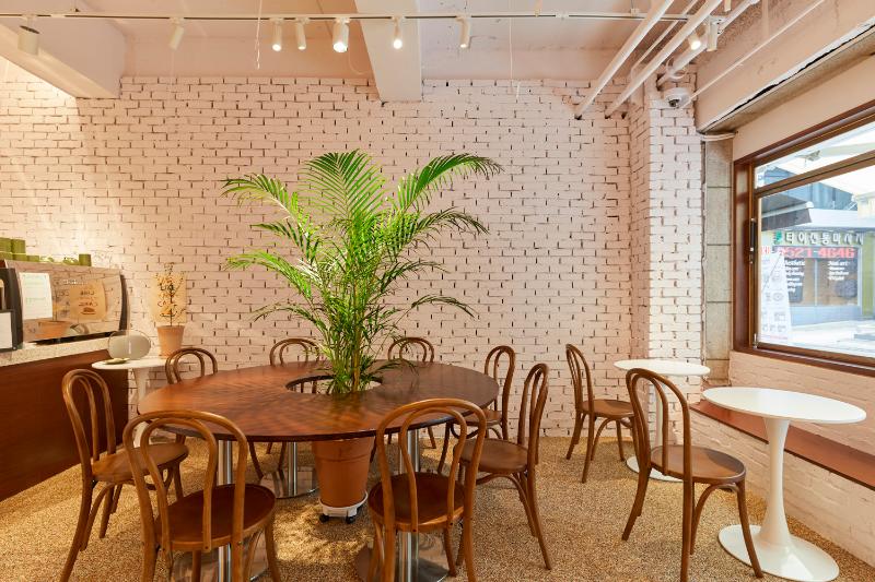 十平米卡啡室的温馨氛围营造-4