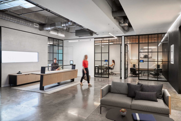 替代技术公司办事处 - 弗里斯科-8