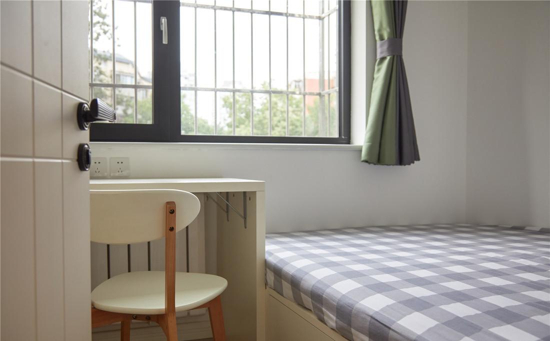 70㎡北欧风小户型极限改造,实用收纳与自然光线完美融合-42