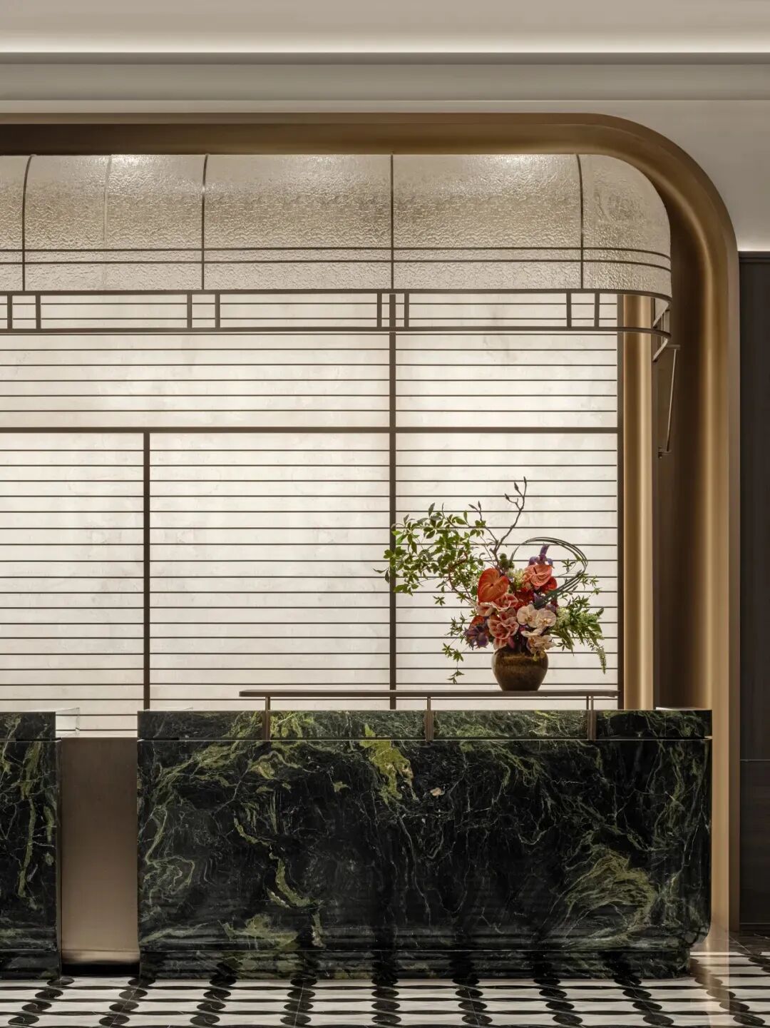 首发  800㎡海派风格浪漫主义销售中心丨共向设计-6