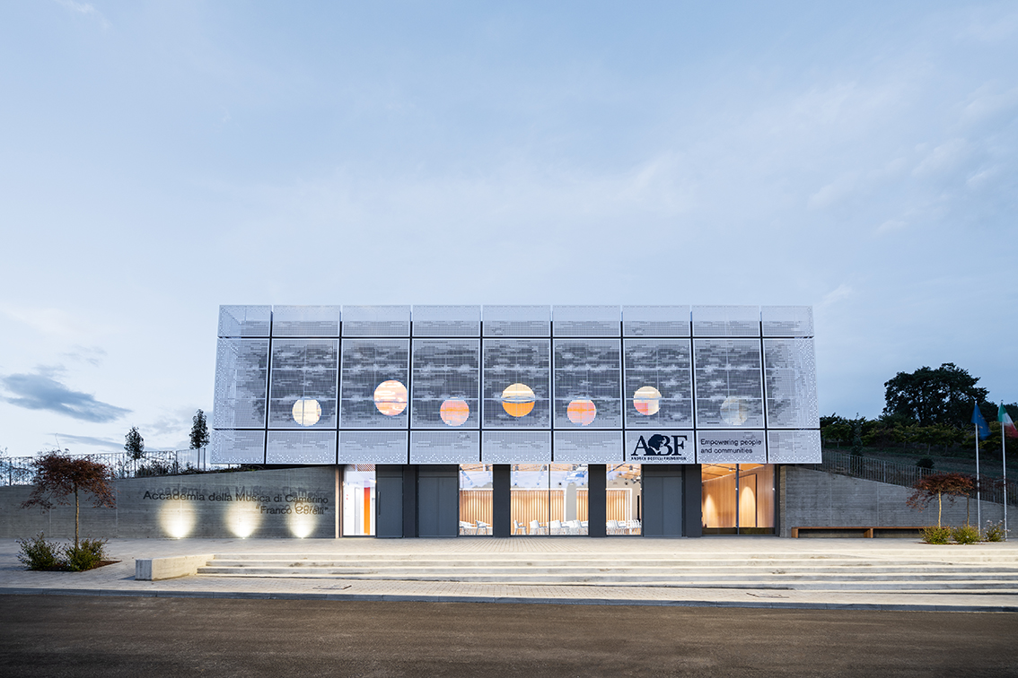 弗朗哥·科雷利音乐学院-46