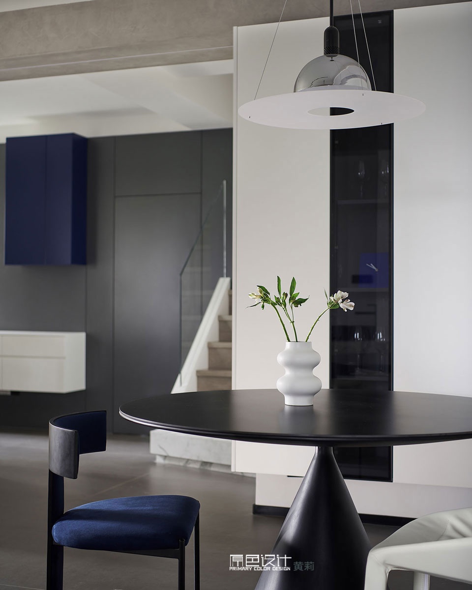 几何极简之美 · 福建福州跃层精装房住宅设计丨中国福州丨原色设计-33