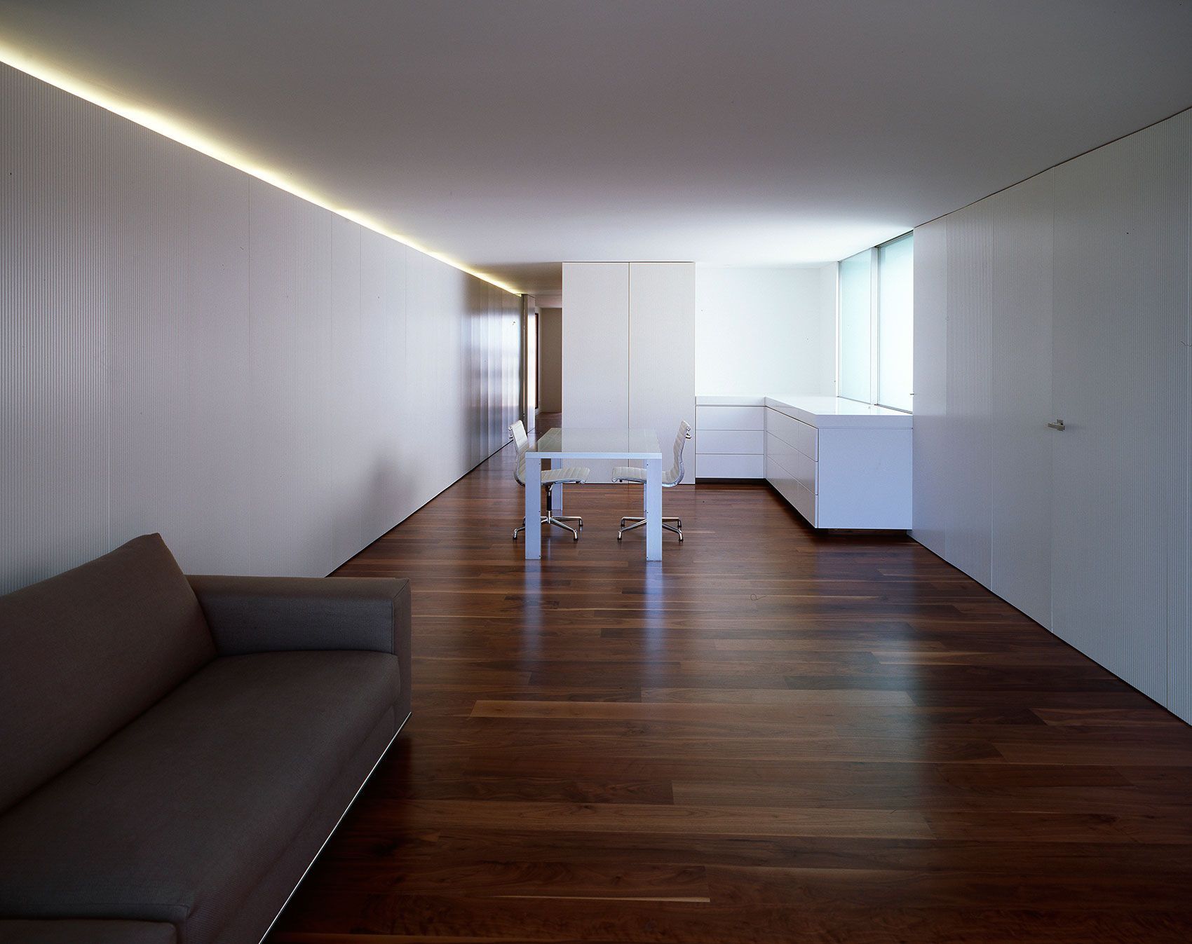 重塑 70 年代建筑，打造现代生活空间-5