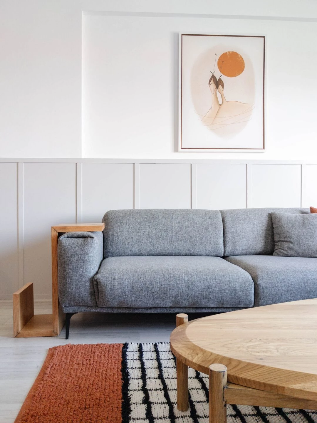 逃离现实的黑色厨房·Rozë 公寓丨普里什蒂纳-20