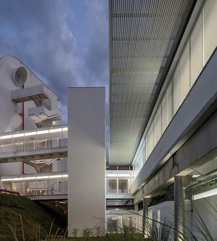 Danone Early Life Nutrition · 绿色环保的工业建筑设计典范-9