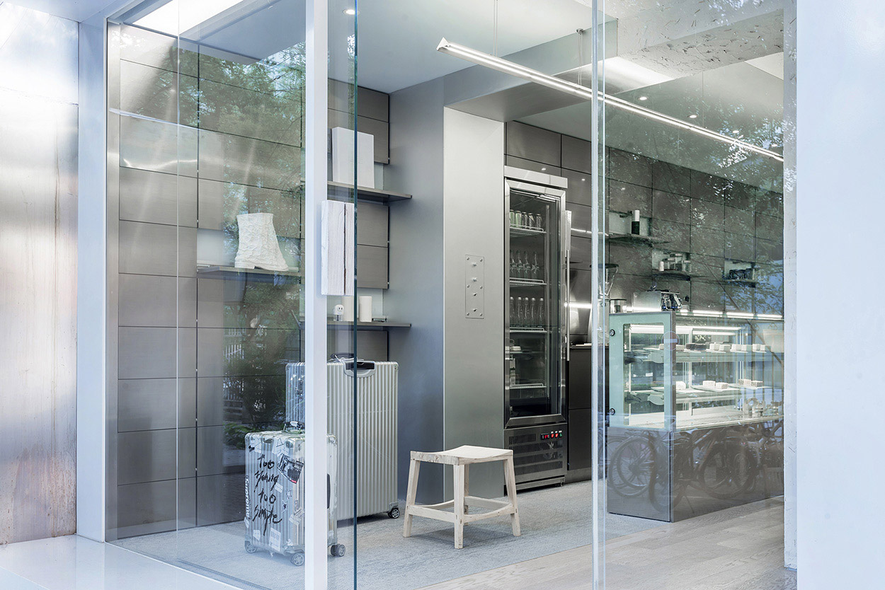 集咖啡厅、购物、办公于一体的YUNZHU北京工作室 / JANG DESIGN-7