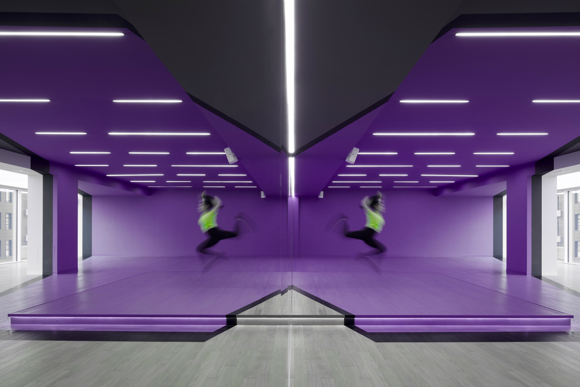 X-FIT 空间变形记 | 活力色彩与建筑哲学的完美融合-15