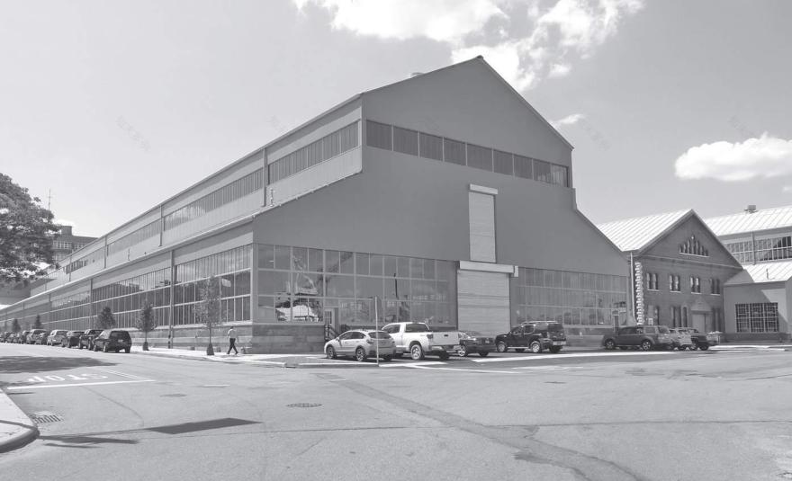 “最硬核”的办公空间改造,废弃海军造船厂中长出了一座封闭森林!-30