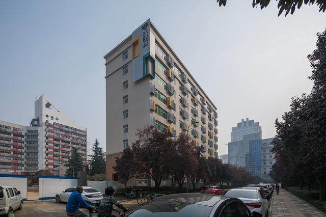 西安高新创业社区E客公寓改造 / 土木石建築設計-5