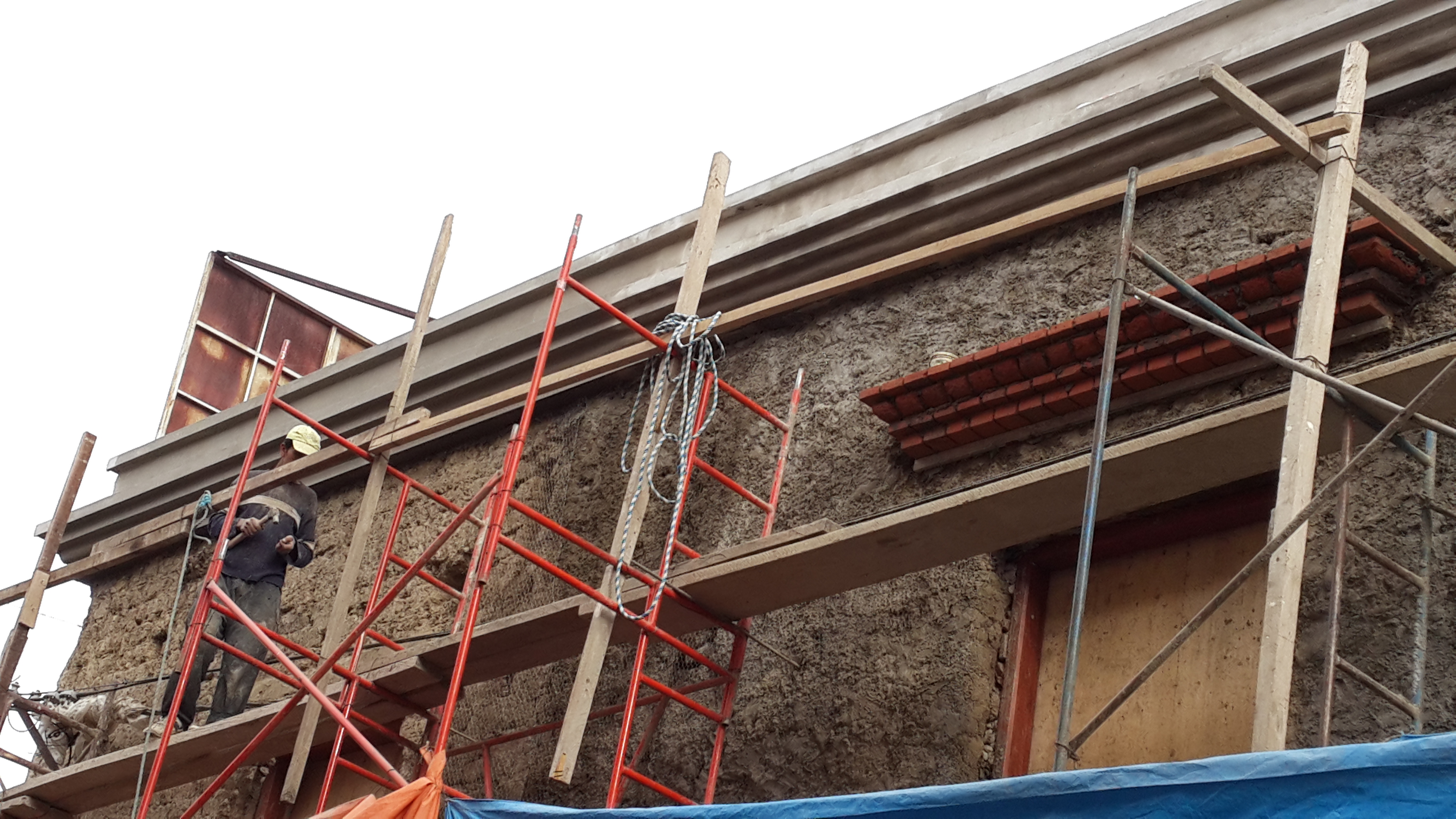 新旧融合的玻利维亚殖民风格建筑修复-15