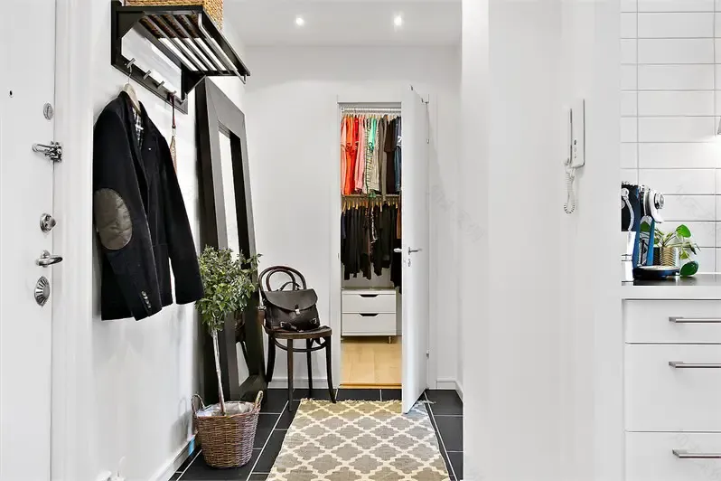 封闭阳台打造双重客厅,享受宁静阅读时光-14