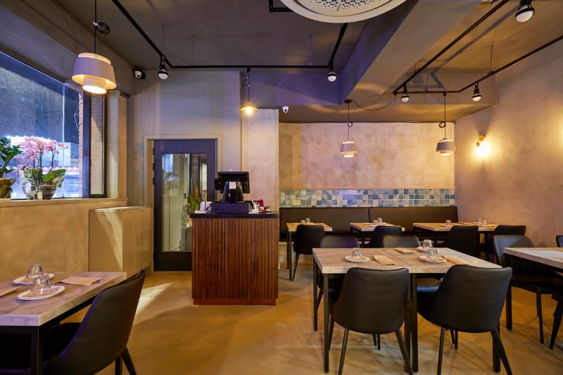 18 平米餐厅室内设计，精致氛围品味非凡-3