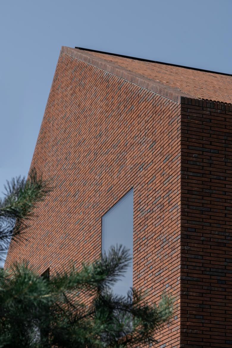 特罗伊茨克的私人住宅丨RussiaMoscow丨Sergey Skuratov Architects-20