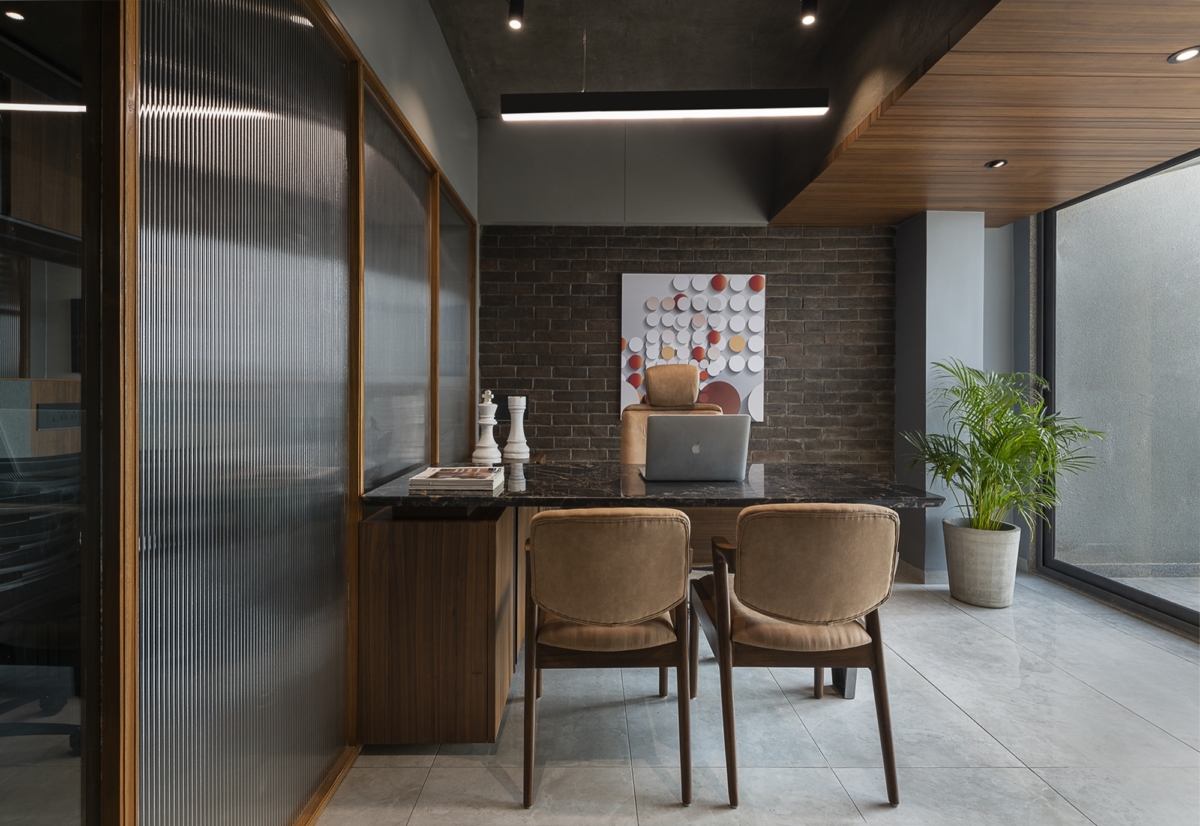 印度 Jitendra 电气公司办公室设计丨Squelette Design-14