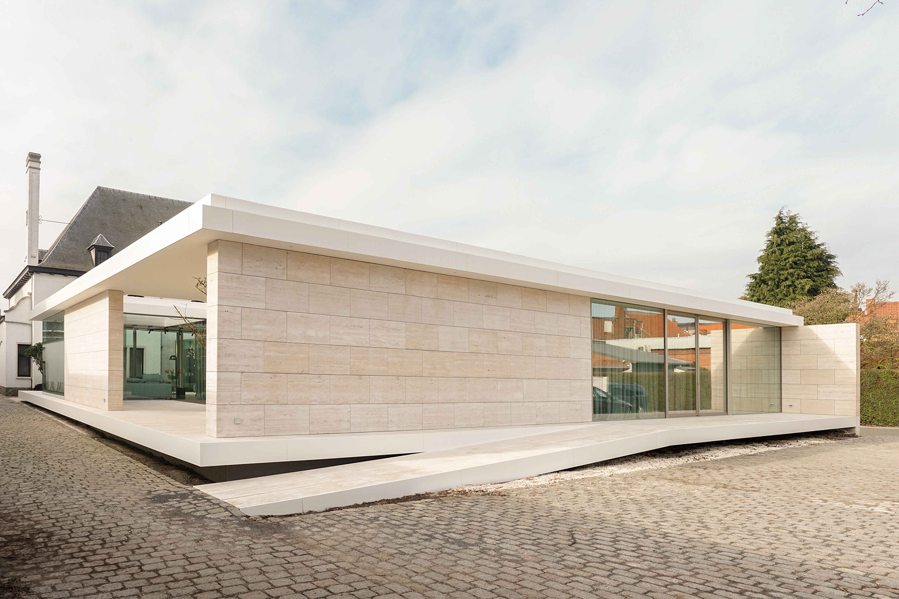 Uitbreiding Winkel 'Balo Living In Style' – Mol — Archiles architecten-1