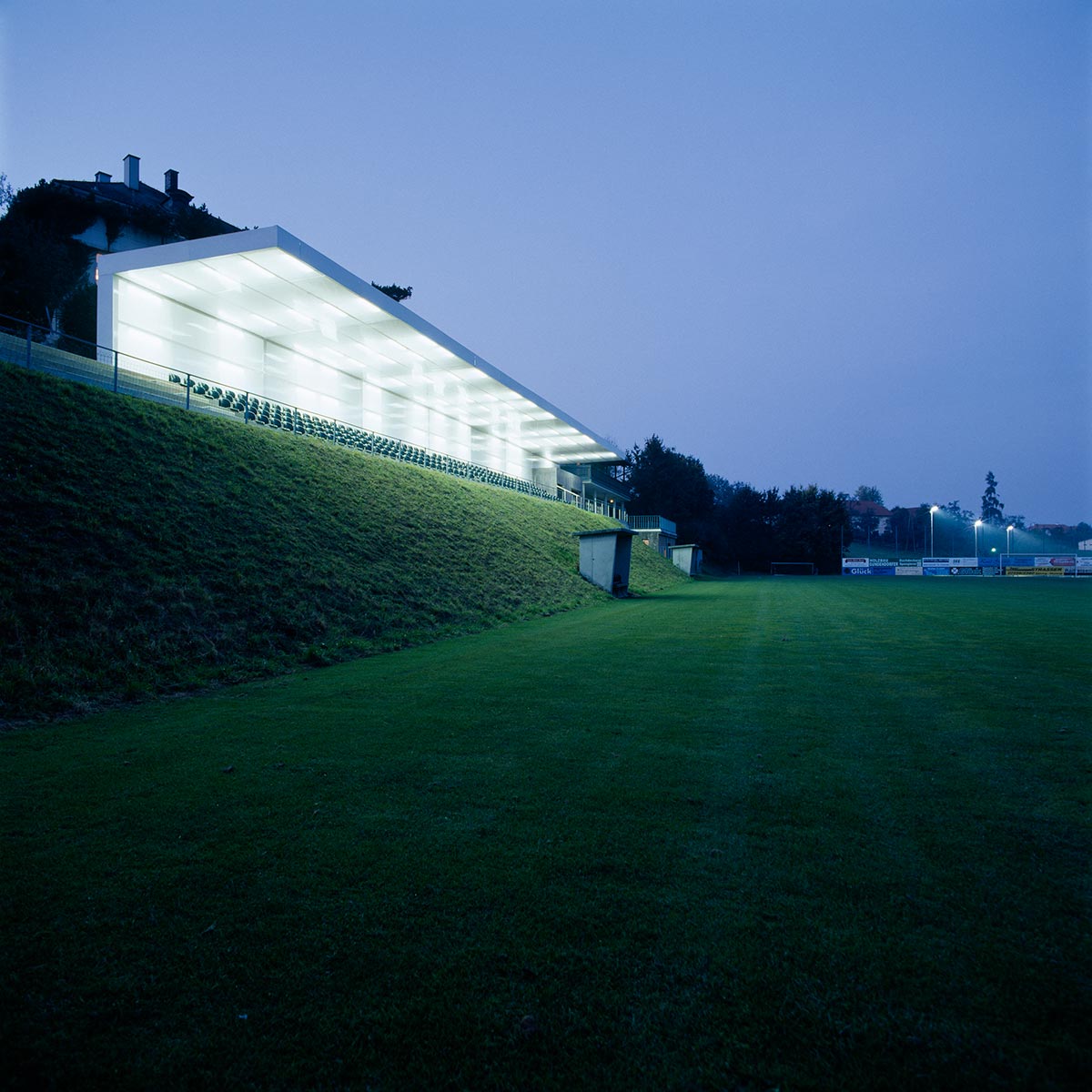 沃尔芬足球场丨Hertl Architekten-5