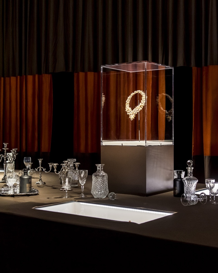 Beyond Space 打造 DIVA 博物馆革命珠宝展陈设计-11