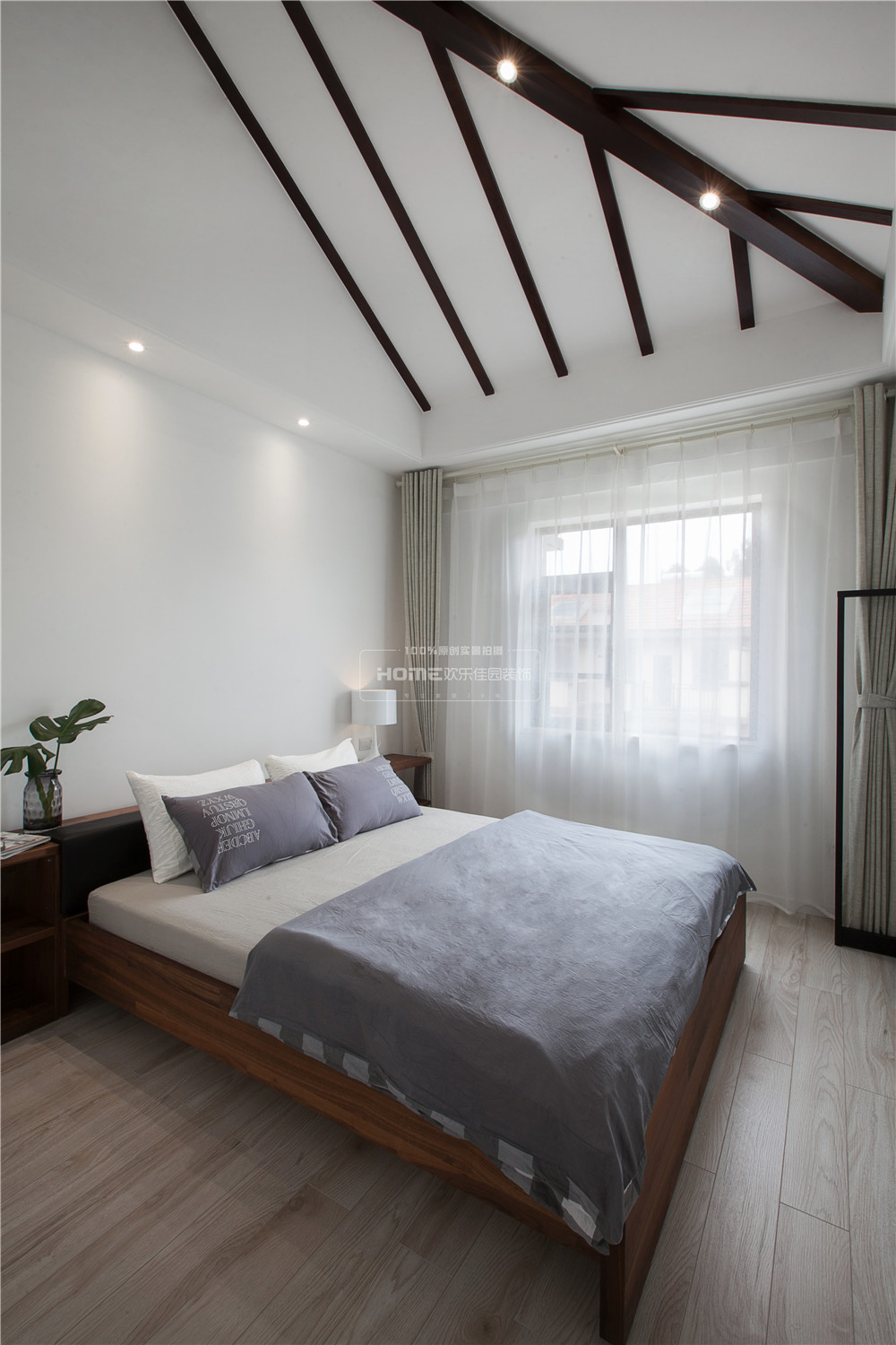 高性价比现代主义，轻奢搭配-24