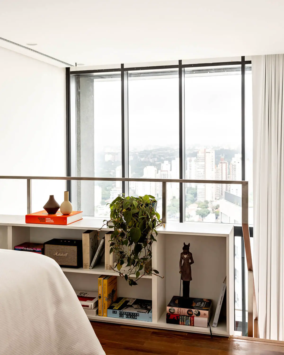 圣保罗悬浮式现代 loft 设计-8