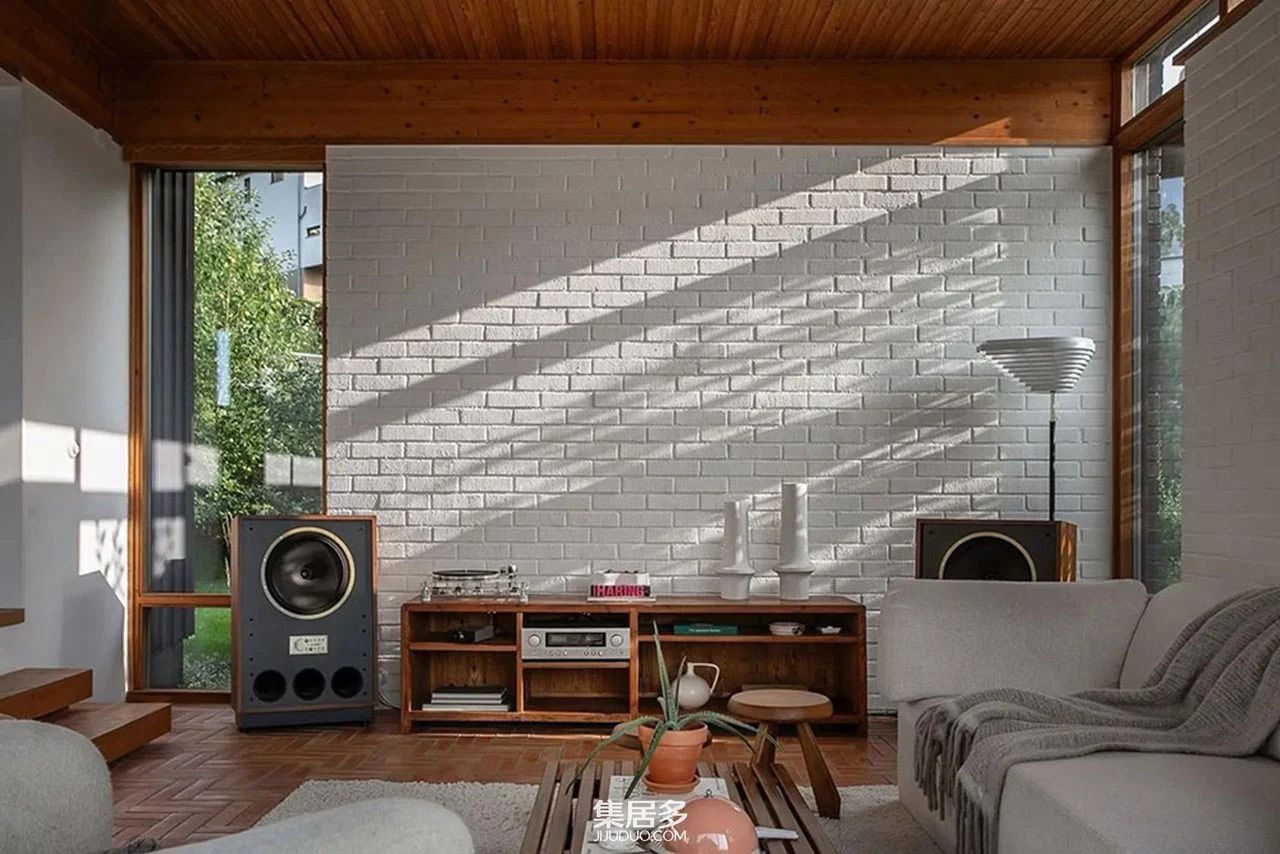 湖畔现代豪华别墅丨瑞典斯德哥尔摩-14