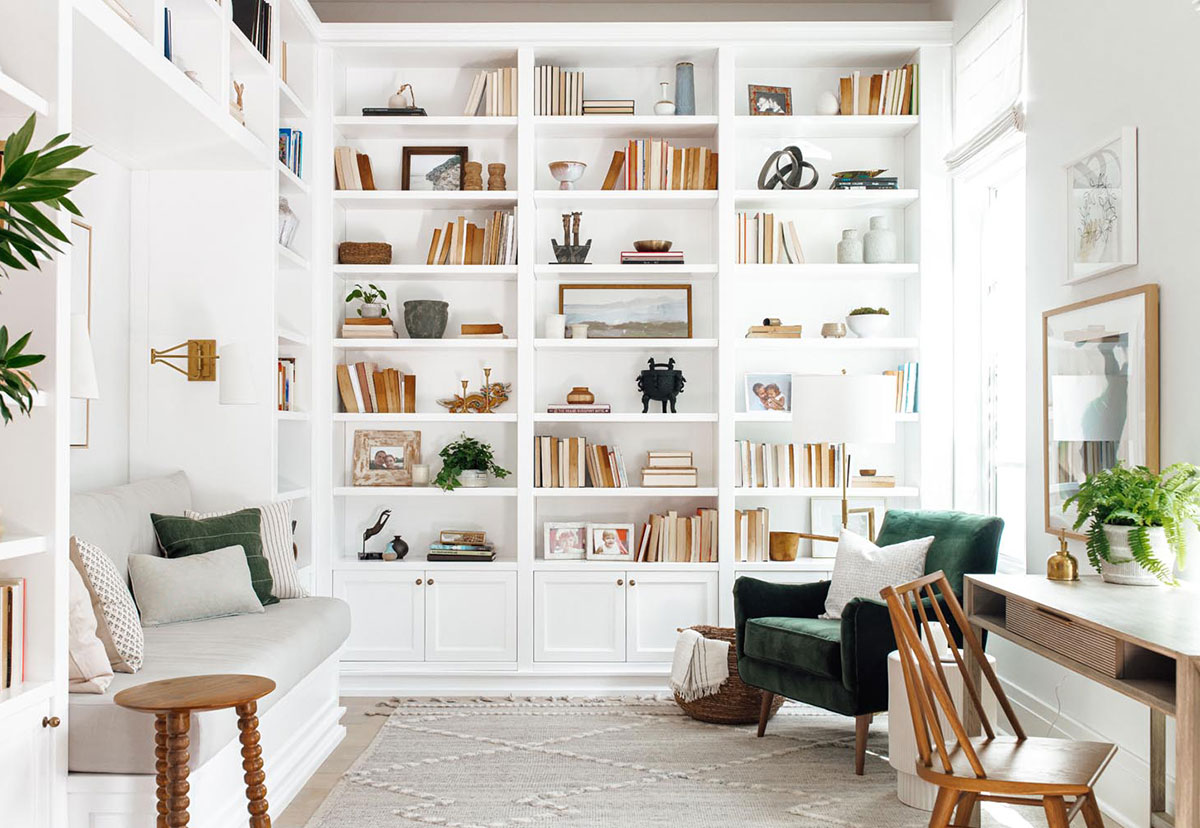 佛罗里达州带有殖民风格点缀的雪白家园-1