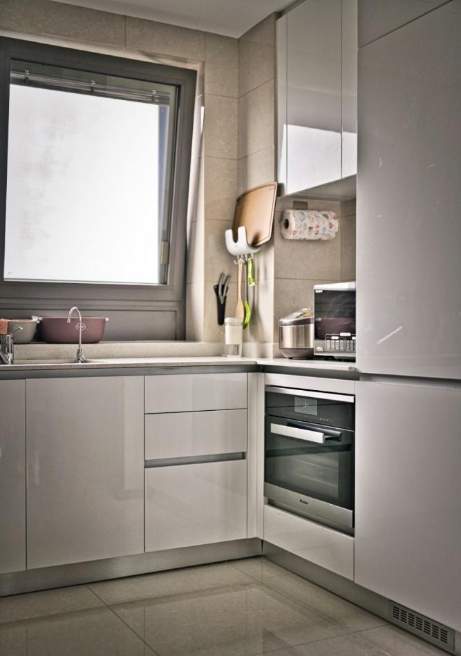 达恩大家居灰色++ 橙色打造时尚魅惑空间-19