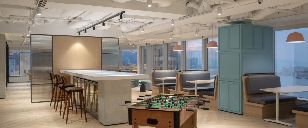 香港 FP Marine 与 Howden 保险经纪公司办公室·打造大型多功能“客厅”-12